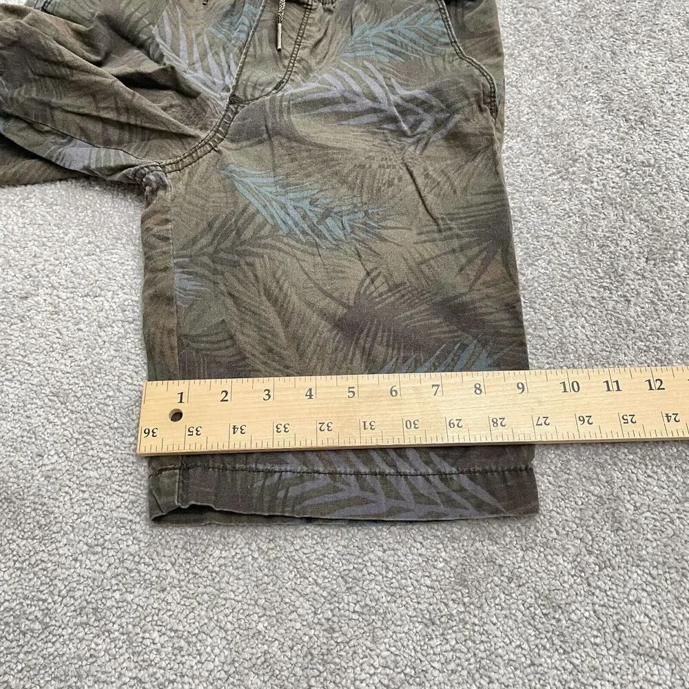 Old Navy Jogger Shorts Boys Large Green Floral Camouflage Cotton Casual Outdoor